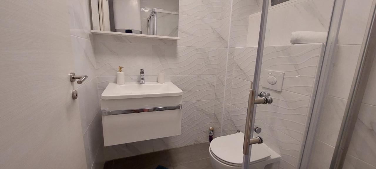 Apartmani Nikola 特罗吉尔 客房 照片